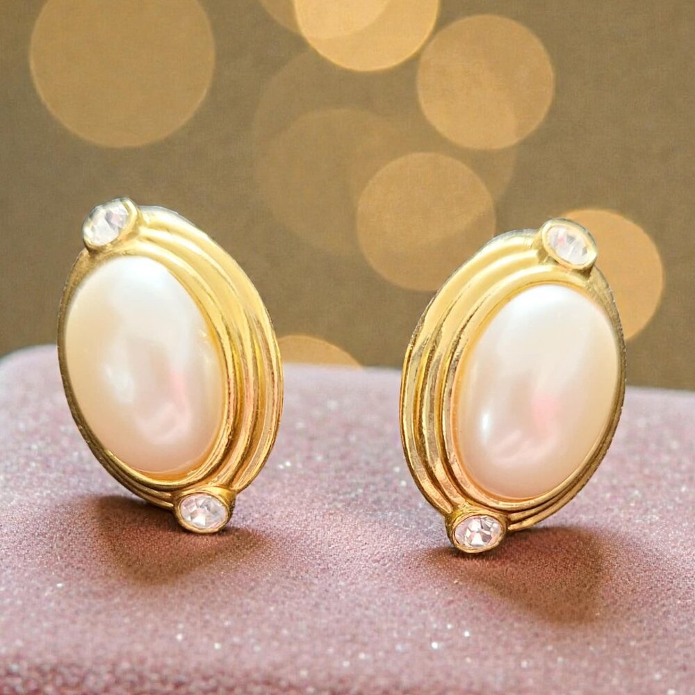 Vintage Gold Tone Oval Faux Pearl Rhinestone Tip Statement Earrings